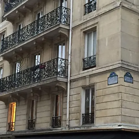 Bellechasse Apartments Paris