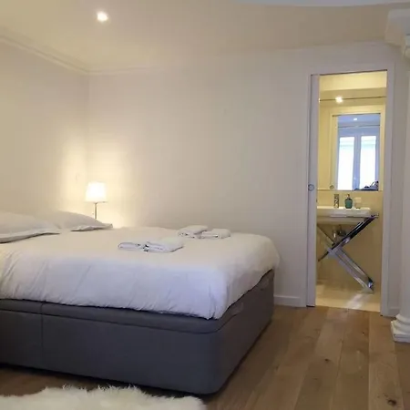 Bellechasse Apartments Paris